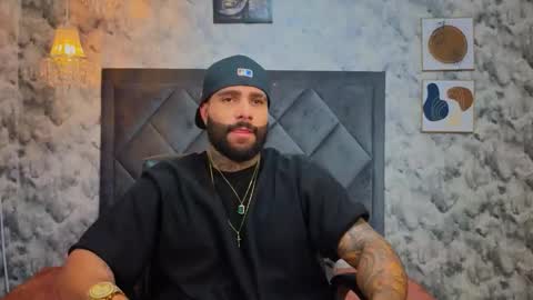 Snapshot of apolo_rousse chatting on 26, 11, 2025 Apolo online show from 26, 11, 2025