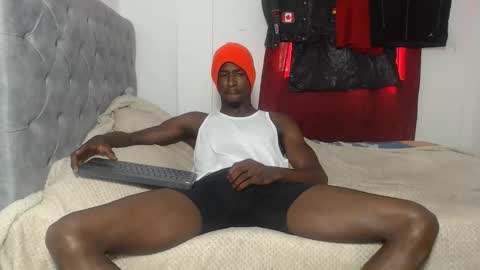 apoloblackbig online show from 19, 4, 2026