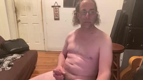 Snapshot of apostrphy chatting on 7, 11, 2025 Apostrphy online show from 7, 11, 2025