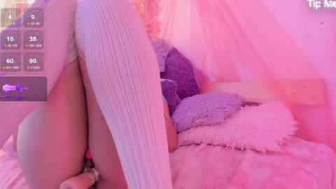 Lily online show from 4, 10, 2025