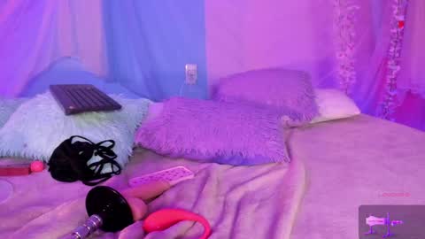 Lily online show from 16, 4, 2026