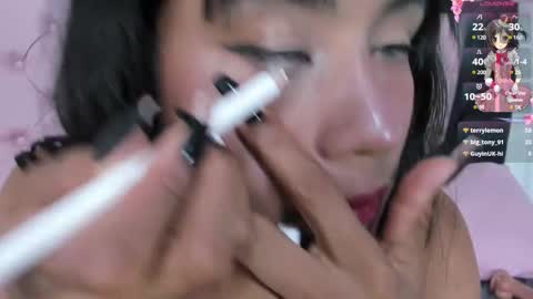 Snapshot of applehot_lr chatting on 30, 1, 2025 sofi y kevin online show from 30, 1, 2025