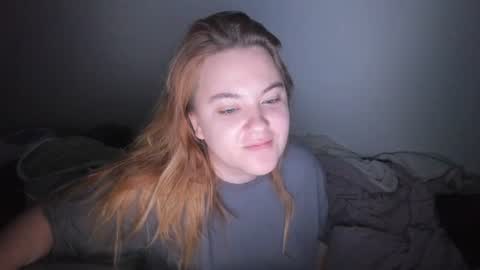 Snapshot of appleyummybuns chatting on 6, 7, 2026 appleyummybuns online show from 6, 7, 2026