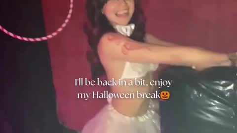   online show from 3, 11, 2025