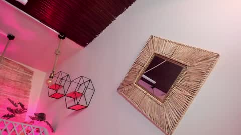 April online show from 25, 1, 2025