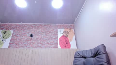 Snapshot of aprilricci chatting on 8, 1, 2025 aprilricci online show from 8, 1, 2025