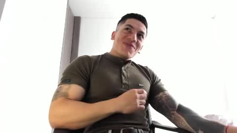 Snapshot of aquiles_51 chatting on 25, 4, 2026 Jonathan online show from 25, 4, 2026