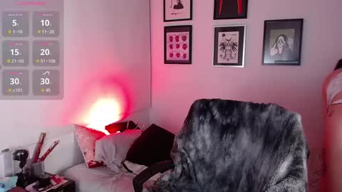 Snapshot of arabella_stone chatting on 25, 10, 2025 Arabella online show from 25, 10, 2025