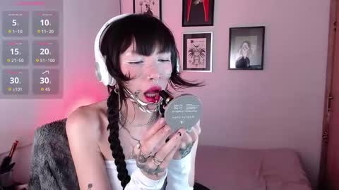 Snapshot of arabella_stone chatting on 1, 11, 2025 Arabella online show from 1, 11, 2025