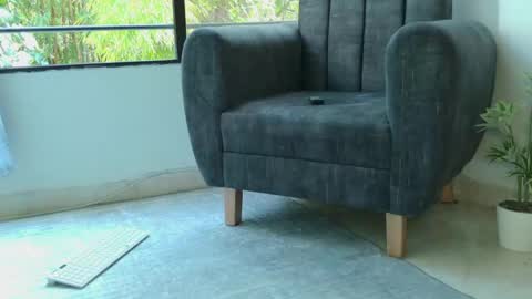 Aram - Next stream 28-01 online show from 15, 3, 2026