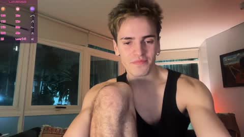 Snapshot of archievirt chatting on 24, 5, 2026 Archie online show from 24, 5, 2026