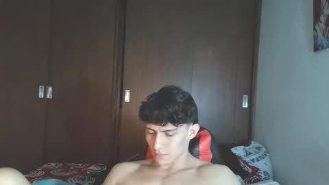 Snapshot of ares_aestheticgod chatting on 22, 10, 2025 Ares D online show from 22, 10, 2025