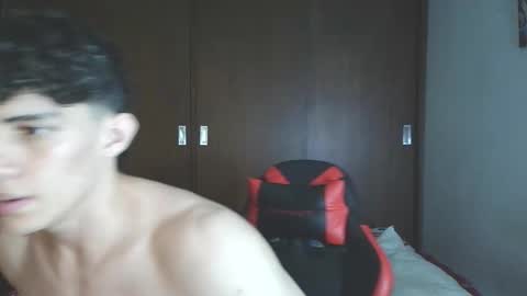 Snapshot of ares_aestheticgod chatting on 15, 11, 2025 Ares D online show from 15, 11, 2025