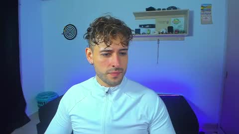 Snapshot of ares_blue chatting on 20, 5, 2026 ares blue online show from 20, 5, 2026