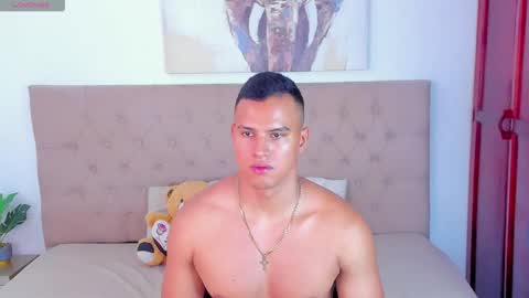 ares levi online show from 22, 9, 2025