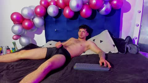 Ari and loggan online show from 17, 12, 2024