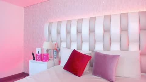 ari_lynn_ online show from 3, 4, 2026