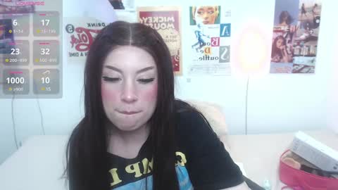 Snapshot of ari_rossee_ chatting on 7, 2, 2025 online show from 7, 2, 2025