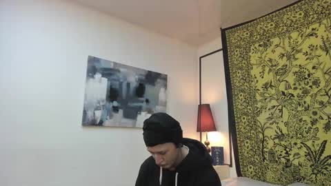 aria y orien  online show from 25, 11, 2025