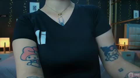 Snapshot of aria_bloomer chatting on 19, 6, 2026 Ari online show from 19, 6, 2026