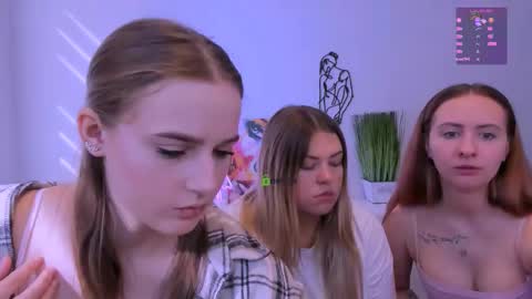 Luna online show from 22, 9, 2025