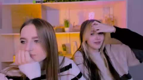 Luna online show from 10, 10, 2025