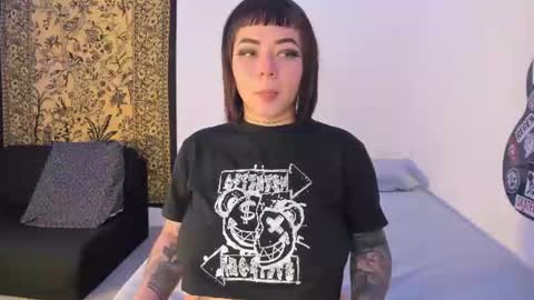 Snapshot of aria_x_orien chatting on 25, 6, 2026 Aria and Orien online show from 25, 6, 2026