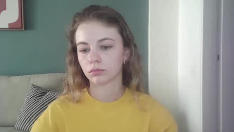 Snapshot of ariacreazy chatting on 15, 9, 2025 AriaCreazy online show from 15, 9, 2025