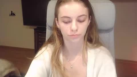 Snapshot of ariacreazy chatting on 16, 10, 2025 AriaCreazy online show from 16, 10, 2025