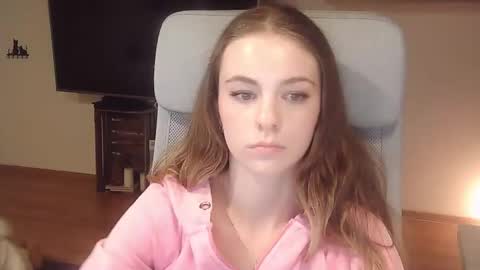 Snapshot of ariacreazy chatting on 29, 10, 2025 AriaCreazy online show from 29, 10, 2025