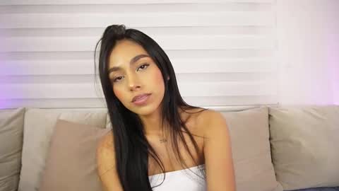 Snapshot of ariadna5 chatting on 24, 2, 2025 ARIADNA online show from 24, 2, 2025