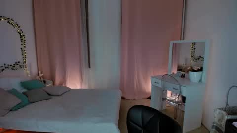 Ariadna online show from 3, 3, 2025