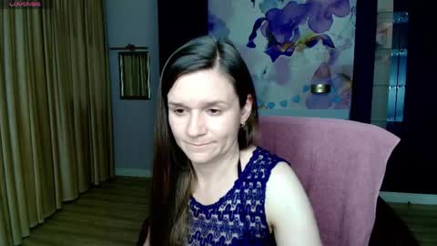 AriaGray online show from 15, 4, 2026