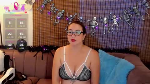 Snapshot of ariana_cross_ chatting on 14, 10, 2025 Ariana Cruz online show from 14, 10, 2025