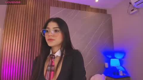 Snapshot of ariana_jhonson11 chatting on 27, 6, 2026 Ariana online show from 27, 6, 2026