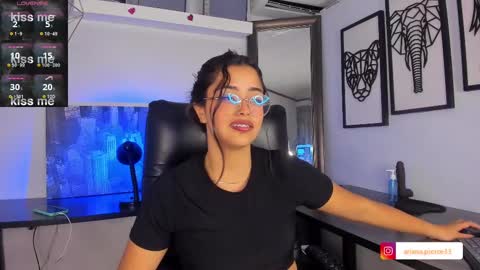 Ariana  online show from 22, 2, 2025