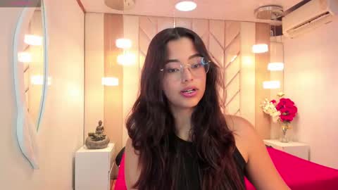 Ariana  online show from 10, 3, 2025