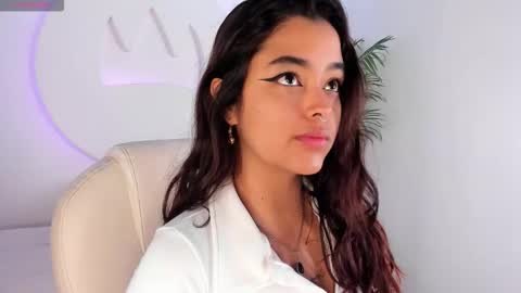 Ariana  online show from 25, 10, 2025