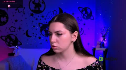 ariana_ross7 online show from 6, 4, 2026