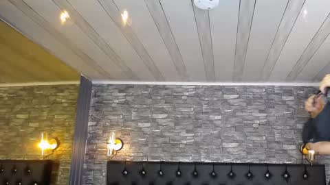 Snapshot of ariana_toro chatting on 12, 9, 2025 ariana_toro online show from 12, 9, 2025