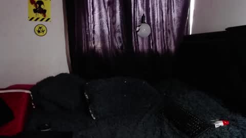 help me 100 hands up my OF is Free  online show from 24, 12, 2024