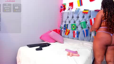 Snapshot of arianna_millers chatting on 26, 6, 2026 ARIANNA MILLERS online show from 26, 6, 2026