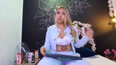 Snapshot of ariannafox_ chatting on 11, 11, 2025 A R I A N N A online show from 11, 11, 2025