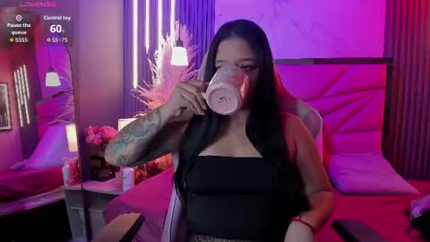 Arianna Foxxy online show from 18, 7, 2026