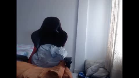 ariannaloovel online show from 24, 1, 2025