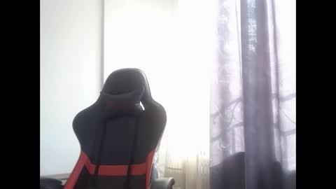 ariannaloovel online show from 6, 2, 2025