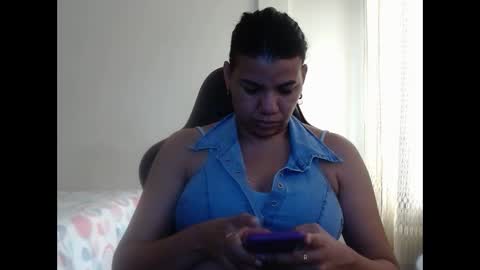 ariannaloovel online show from 6, 3, 2025