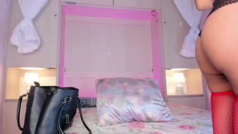 ariannavega_ online show from 3, 6, 2026