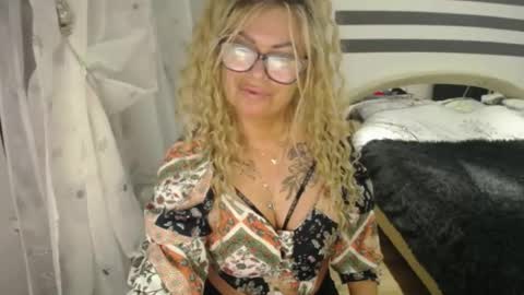 Snapshot of ariannesexy chatting on 7, 7, 2026 ArianeSexy online show from 7, 7, 2026