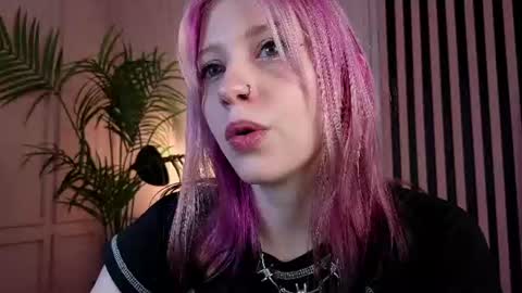 Snapshot of arielabradberry chatting on 2, 7, 2026 Ariel online show from 2, 7, 2026
